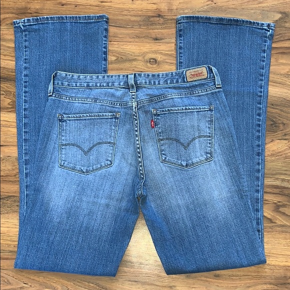 Levi’s 552 Mid Rise Bootcut - Picture 3 of 7